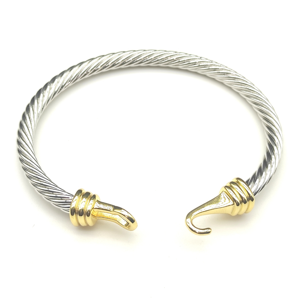 David Yurman 5mm gold hook bracelet - Picture 5 of 9